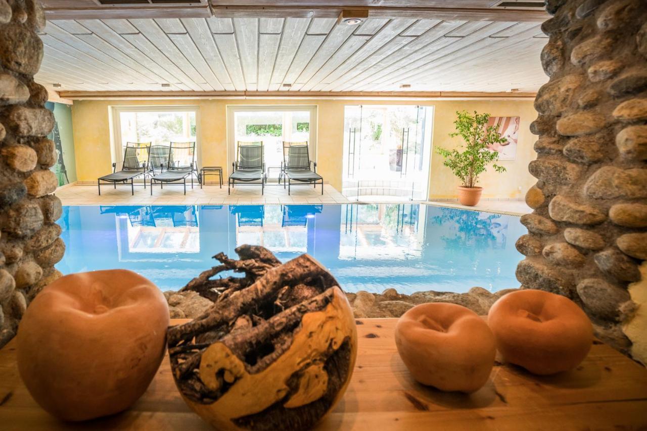 Naturhotel Ortners Eschenhof Bad Kleinkirchheim Bagian luar foto