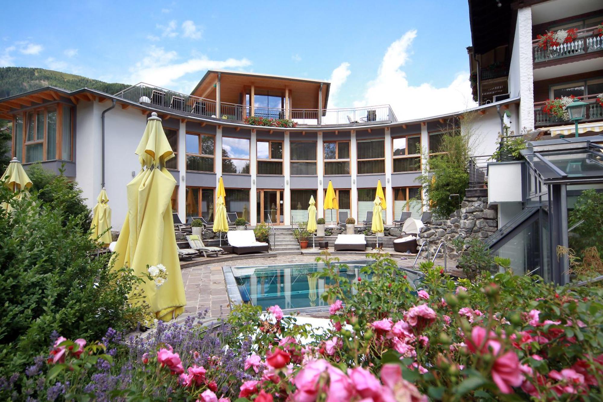 Naturhotel Ortners Eschenhof Bad Kleinkirchheim Bagian luar foto