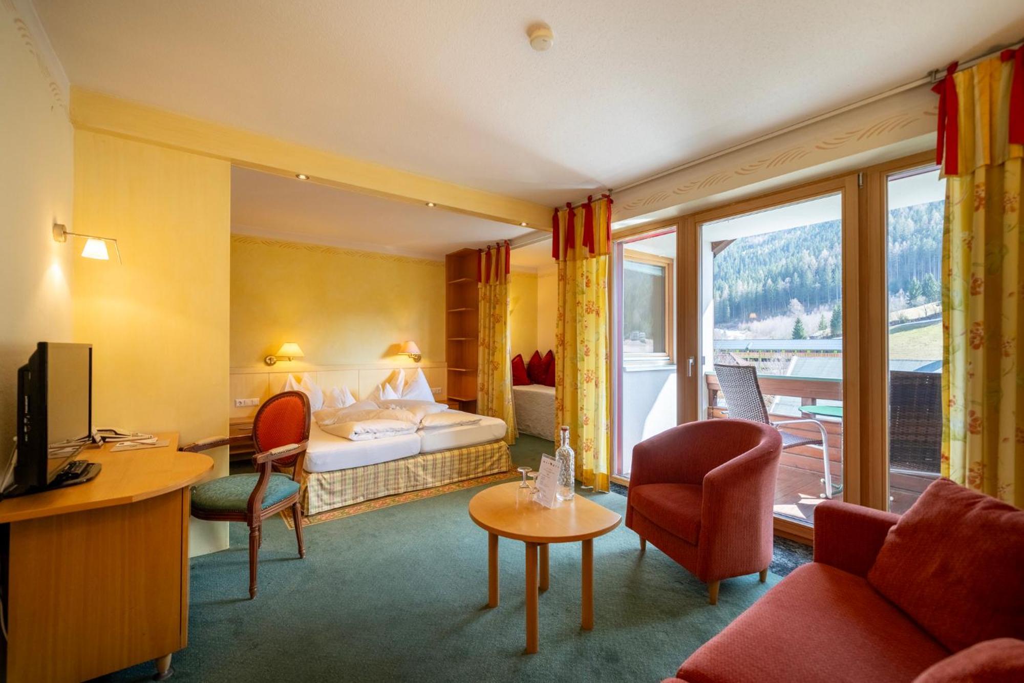 Naturhotel Ortners Eschenhof Bad Kleinkirchheim Bagian luar foto